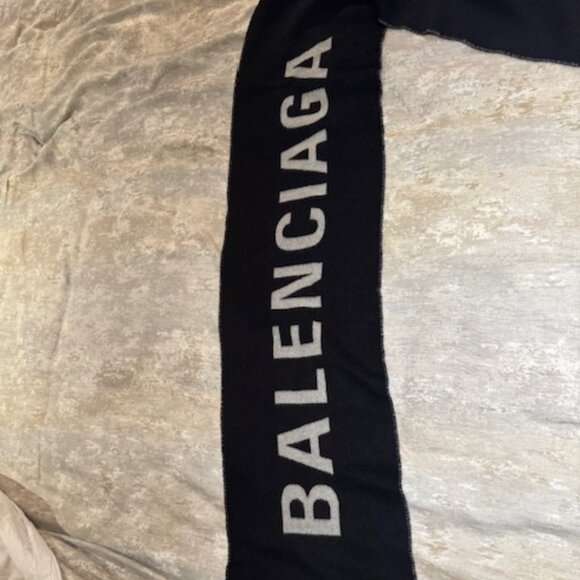 BALENCIAGA WOOL SCARF - Picture 11 of 15
